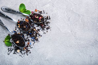 Farklı tür bir kaşık çay