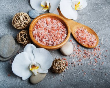 Beyaz Orkide Spa konseptiyle