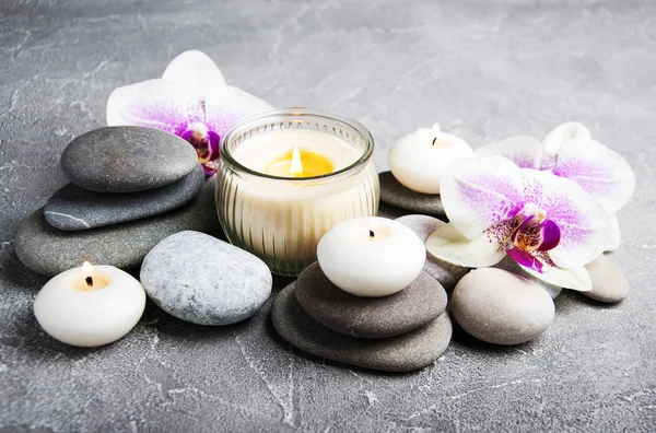 Concepto de spa con flores de orquídea — Foto de Stock