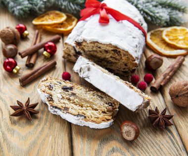 Ahşap arka planda Noel çalıntısı
