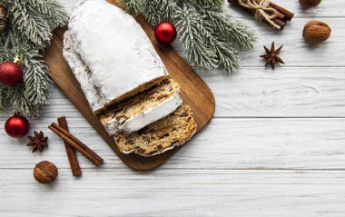 Ahşap arka planda Noel çalıntısı