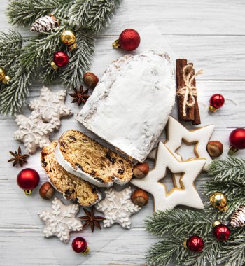 Ahşap arka planda Noel çalıntısı