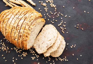 Ekmeklik Buğday kulakları ile 