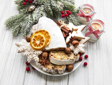 Ahşap arka planda Noel çalıntısı