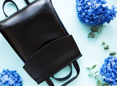 siyah deri sırt çantası