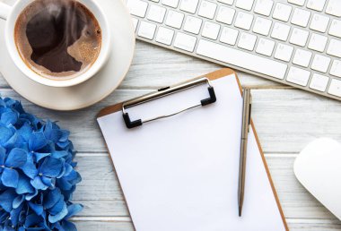 Merkez ofis estetik çalışma alanı