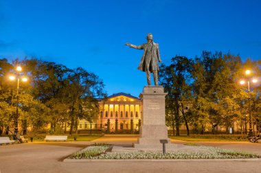 Büyük Rus şair Alexander Pushkin Ploshcha üzerinde anıt