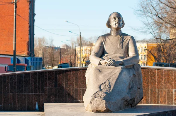 Monument till Konstantin Tsiolkovskij — Stockfoto