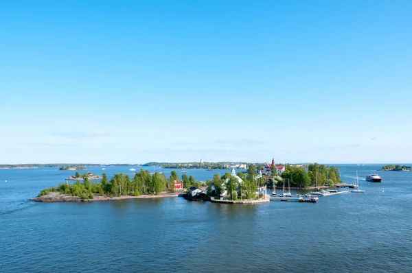 Isole dell'arcipelago nel Mar Baltico vicino Helsinki. Finl — Foto Stock