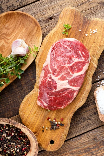 Rohe Rinderrippe Augensteak — Stockfoto