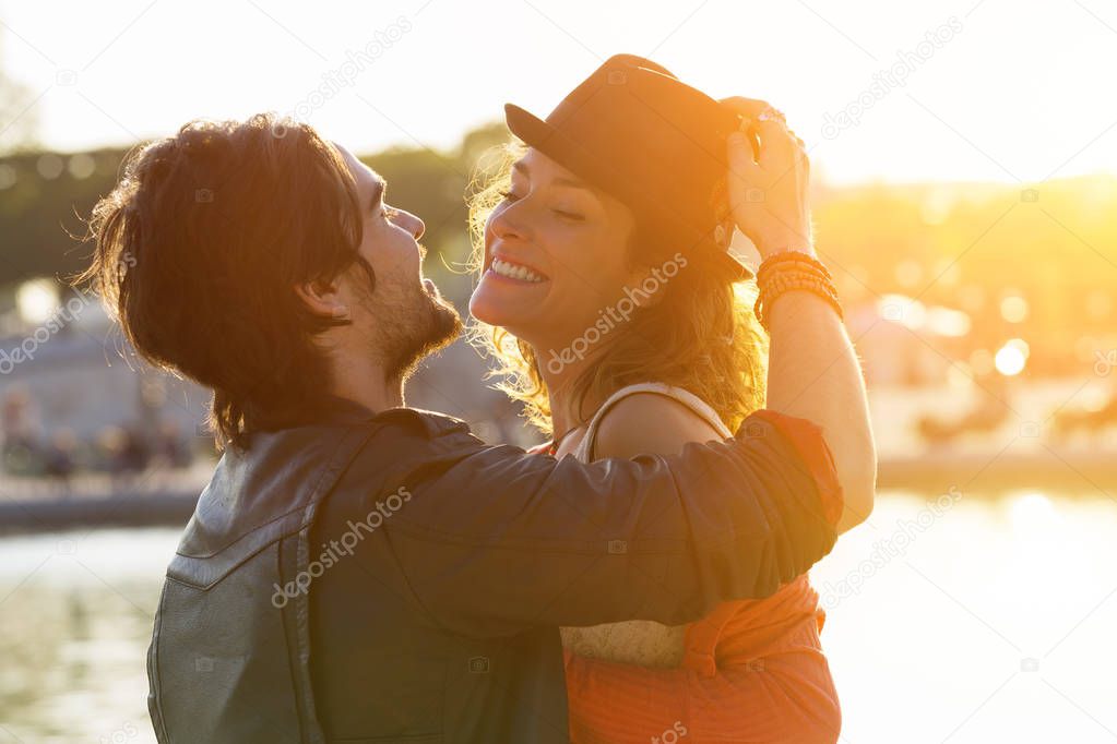 Young couple visiting paris