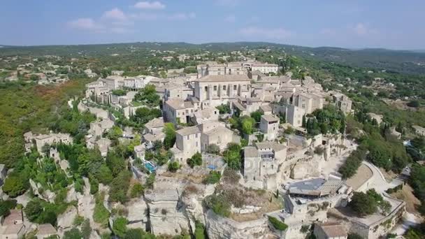 Francja, widok z lotu ptaka miasta Gordes — Wideo stockowe
