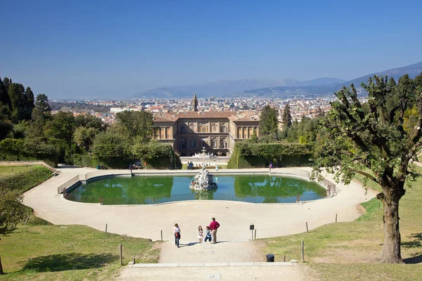 Italia, Florencia, Jardín de Boboli, Fuente de Neptuno —  Fotos de Stock