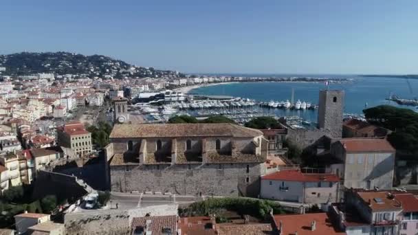 Vista Aérea Cannes Vista Sobre Suquet Notre Dame Esperance Puerto — Vídeos de Stock