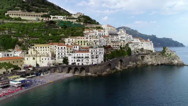 Amalfi Kıyısındaki Amalfi Nin Havadan Görünüşü Talya — Stok video