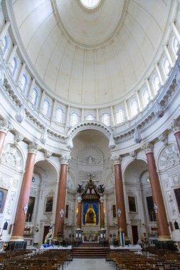 Valetta, Malta 'daki Carmelite Kilisesi.