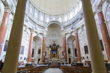Valetta, Malta 'daki Carmelite Kilisesi.