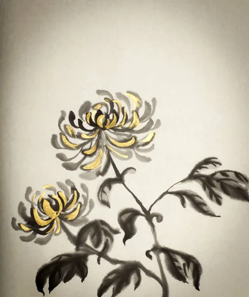 Flor de crisântemo com pétalas douradas — Fotografia de Stock