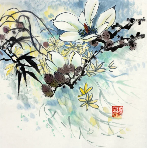 Güzel çiçek açan bir manolya Şubesi