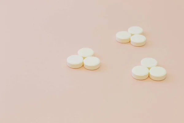 Beyaz hap, pembe arka plan ayarlamak.