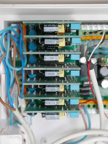 Teknik elektrik devreleri panoları