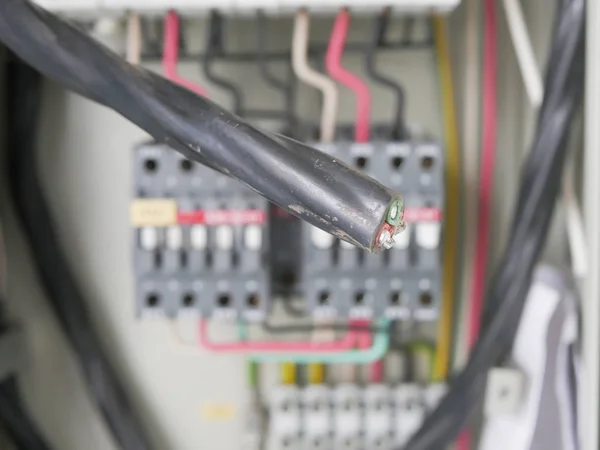 Panel elektryczny kabel zasilania — Zdjęcie stockowe