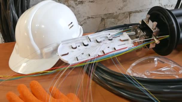 Instalación de un cable de Internet — Vídeo de stock