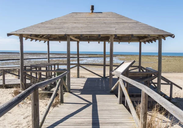 Punta Candor beach, Rota, Cadiz, Spain. Fishing weir, fish weir, — Stock Photo, Image