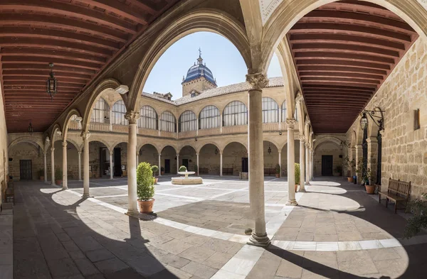 Hospital de Santiago Courtyard in Ubeda — стокове фото