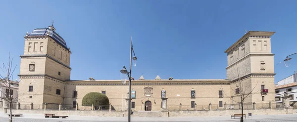 Main facade of the Hospital de Santiago, Ubeda, Jaen, Spain — Stock Photo, Image
