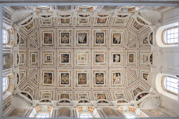 İç tavan boyaları, hastane de Santiago, Ubeda, Jaen