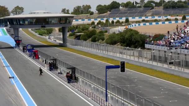 Cadiz - 28 mei: World Series formule V8 3.5 in Jerez de la Frontera Circuit op 28 mei 2017 in Cadiz, Spanje — Stockvideo