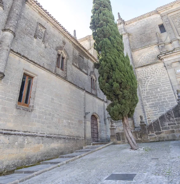 Casas consistoriales altas, Baeza, Jaen, Spagna — Foto Stock