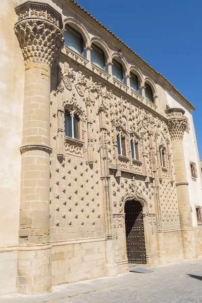 Jabalquinto Palace fachada principal, Baeza, Espanha — Fotografia de Stock