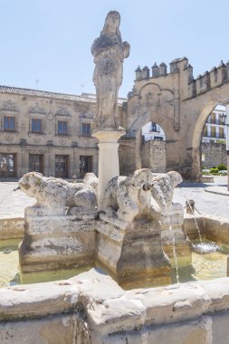 Aslan Çeşmesi, Populo kare, Baeza, Jaen, İspanya