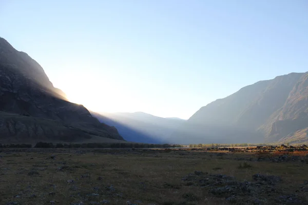 Tramonto sulle colline — Foto Stock