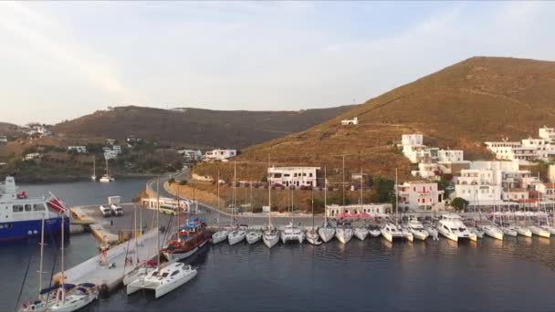 游艇在美丽的希腊 — 图库视频影像