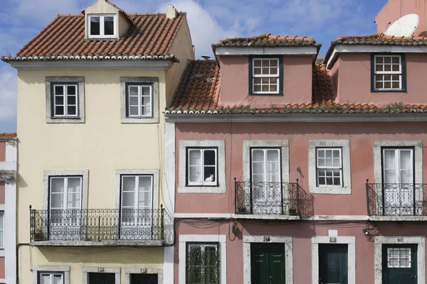 Gato na janela, Lisboa — Fotografia de Stock