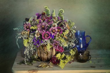 Sepette pembe tonda güzel çiçekler