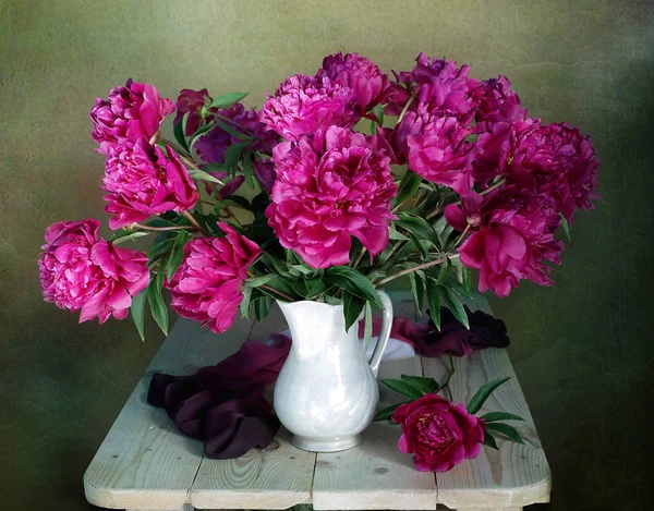Bouquet Pivoines Roses Dans Panier Toujours Vie Avec Des Pivoines — Photo
