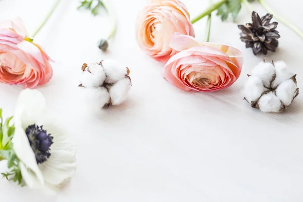 귀 엽 고 세련 된 위트 꽃 이랑 브랜딩. — 스톡 사진