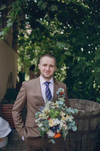 Groom wedding suit — Stock Photo, Image