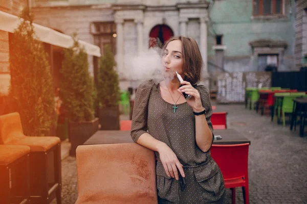 Girl with E-cigarette — Stock Photo, Image