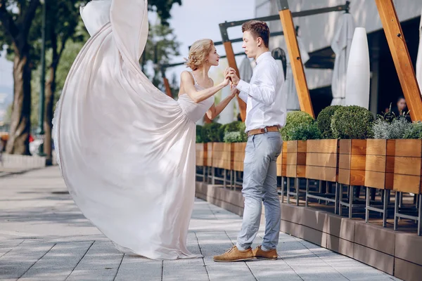 Giorno del matrimonio a Budapest — Foto Stock