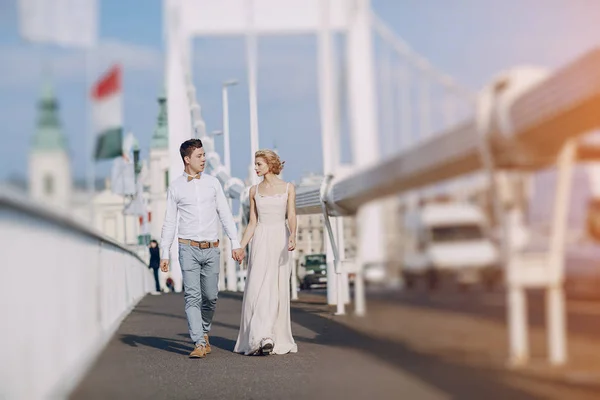 Hochzeitstag in Budapest — Stockfoto