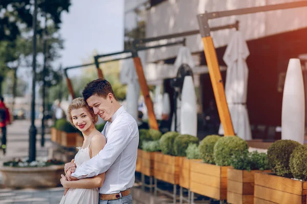 Giorno del matrimonio a Budapest — Foto Stock