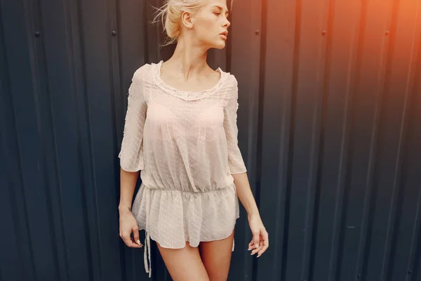 Stylish girl blonde — Stock Photo, Image