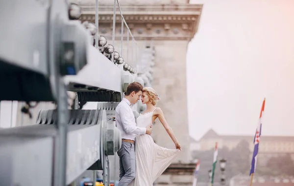 Bryllupsdagen i Budapest – stockfoto