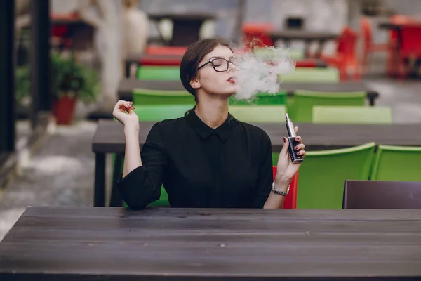 Beautiful brunette with glasses — Stock Photo, Image