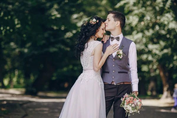 Boda real en el casco antiguo — Foto de Stock